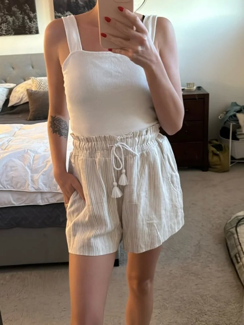 NWT Abercrombie striped pull on linen lined shorts, Size Medium